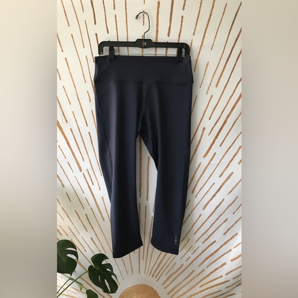 🦕Lively Active Leggings - Picture 2 of 9